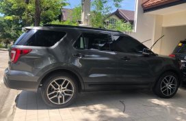 Like New Ford Explorer 2017 at 20000 km for sale in Muntinlupa