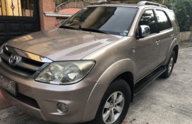 2nd Hand Toyota Fortuner 2007 Automatic Gasoline for sale in Quezon City