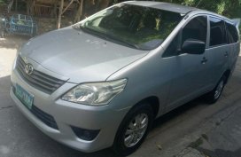 Selling 2nd Hand Toyota Innova 2013 at 66000 km in Santa Rosa