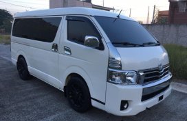 2nd Hand Toyota Hiace 2015 at 48000 km for sale
