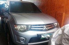 Selling 2nd Hand Mitsubishi Strada 2012 in Mandaluyong