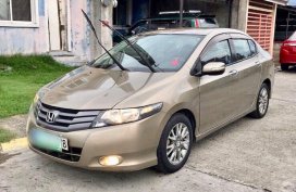 Selling 2nd Hand Honda City 2011 Automatic Gasoline at 90000 km in San Fernando