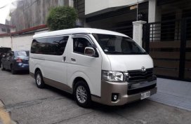 2nd Hand Toyota Hiace 2016 for sale in Mandaluyong