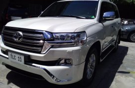 2nd Hand Toyota Land Cruiser 2017 Automatic Diesel for sale in Quezon City