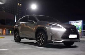 Selling Lexus Is 2015 Automatic Gasoline in Caloocan