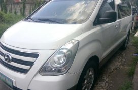 2nd Hand Hyundai Grand Starex 2008 Manual Diesel for sale in Pulilan
