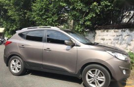 2nd Hand Hyundai Tucson 2012 at 70000 km for sale