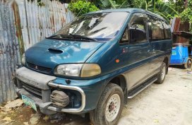 Selling 2nd Hand Mitsubishi Spacegear 1994 in Valenzuela