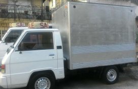 Selling 2nd Hand Mitsubishi L300 2012 Van Manual Diesel at 80000 km in Quezon City