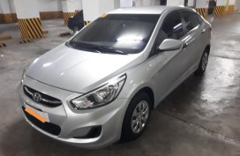 Selling 2nd Hand Hyundai Accent 2017 at 20000 km in Santa Rosa