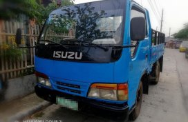 Selling Isuzu Elf 2015 at 10000 km in Davao City