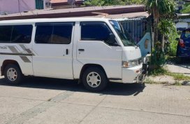 Selling Nissan Urvan Escapade 2010 Manual Diesel in Taytay