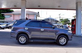 Selling Grey Toyota Fortuner 2013 Automatic Gasoline in Manila