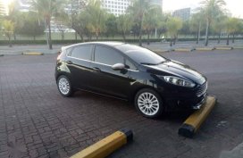 Selling Ford Fiesta 2014 Automatic Gasoline in Parañaque