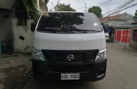 Selling Nissan NV350 Urvan Manual Diesel in Talisay