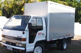 Selling 2nd Hand White Mitsubishi CanterA 2013