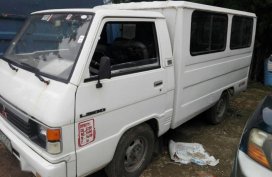 Selling Mitsubishi L300 1998 Manual Diesel in Kawit