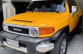 2nd Hand Toyota Fj Cruiser 2015 Automatic Gasoline for sale in Pasig