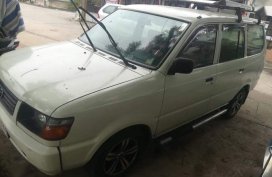 Sell 2nd Hand 2000 Toyota Revo Manual Diesel at 120000 km in Tarlac City