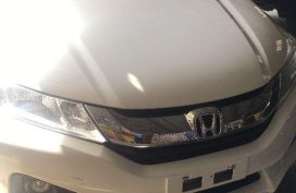Sell 2nd Hand 2017 Honda City Automatic Gasoline at 80000 km in Lipa