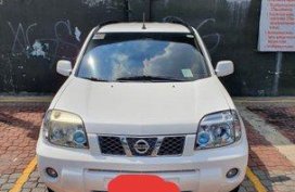Selling White Nissan X-Trail 2010 Automatic Gasoline at 40000 km