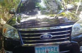 Selling Ford Everest 2011 at 80000 km in Iriga