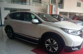 Selling Brand New Honda Cr-V 2018 in Pasig