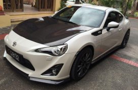 Selling Toyota 86 2013 Automatic Gasoline in Pasig