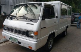 Selling Mitsubishi L300 2000 at 130000 km in Antipolo