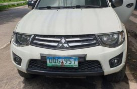 Mitsubishi Strada 2013 Automatic Diesel for sale in Baliuag