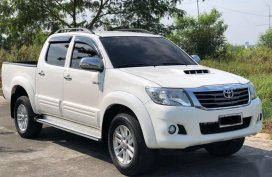 Selling 2nd Hand Toyota Hilux 2014 Automatic Diesel in Balagtas