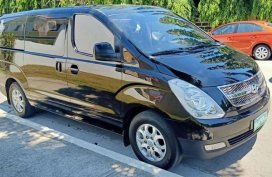 Selling 2nd Hand Hyundai Starex 2012 Manual Diesel in Biñan