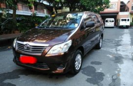 Selling 2nd Hand Toyota Innova 2013 Manual Diesel at 80000 km in Manila