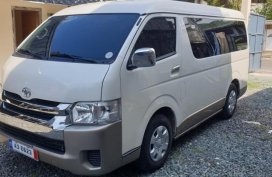 Selling Toyota Grandia 2018 at 10000 km in Quezon City
