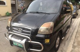 Hyundai Starex 2000 Van Manual Diesel for sale in Trece Martires