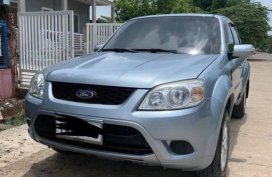 Selling 2nd Hand Ford Escape 2012 in Santa Rita