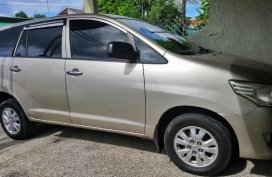 Selling 2nd Hand Toyota Innova 2012 in Balanga