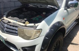 2nd Hand Mitsubishi Strada 2007 for sale in Quezon City