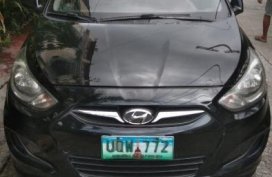 Selling Hyundai Accent 2013 at 130000 km in Quezon City