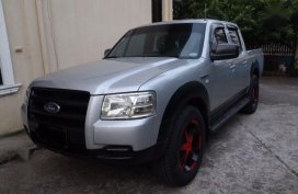 Selling 2nd Hand Ford Ranger 2009 in Lipa