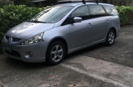 Selling 2nd Hand Mitsubishi Grandis 2008 in Pasay