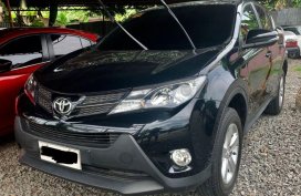 2nd Hand Toyota Rav4 2015 Automatic Gasoline for sale in Talisay
