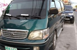 Selling 2nd Hand Toyota Hiace 2001 Manual Diesel at 120000 km in Bayambang