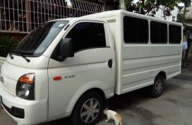 Selling Hyundai H-100 2013 at 120000 km in San Pedro