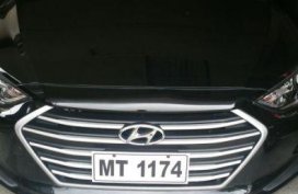 Selling Hyundai Elantra 2017 Manual Gasoline in Parañaque