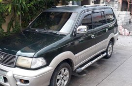 Selling 2nd Hand Toyota Revo 2002 in Imus