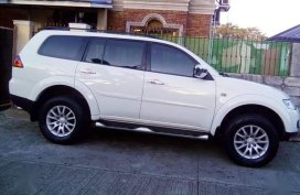 Sell 2nd Hand 2012 Mitsubishi Montero Automatic Diesel at 39000 km in Malolos