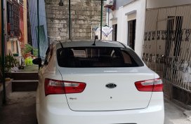 Selling White Kia Rio 2012 at 79000 km 