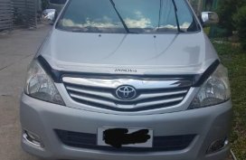 Selling 2nd Hand Toyota Innova 2010 in Cabuyao