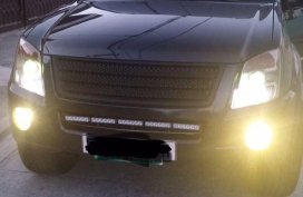 Selling Isuzu Alterra 2013 at 60000 km in Bacoor